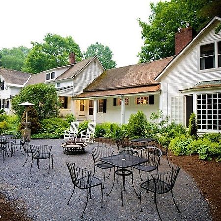 Inn At Baldwin Creek & Mary'S Restaurant Bristol 외부 사진